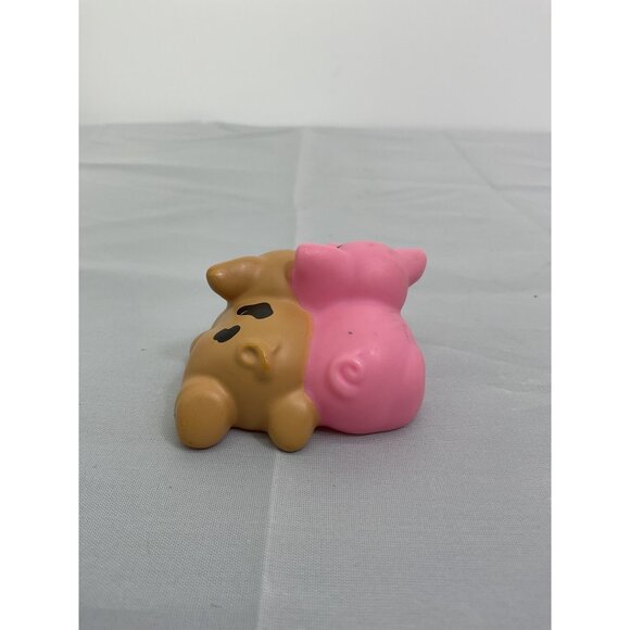 Fisher Price Little People Piggy Easter Farm Action Figure - Picture 3 of 4